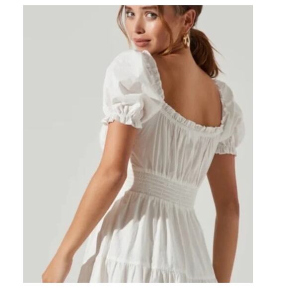 ASTR the Label Sweetheart Neck Tiered Ruffle Cotton Dress Size Large - Picture 5 of 13